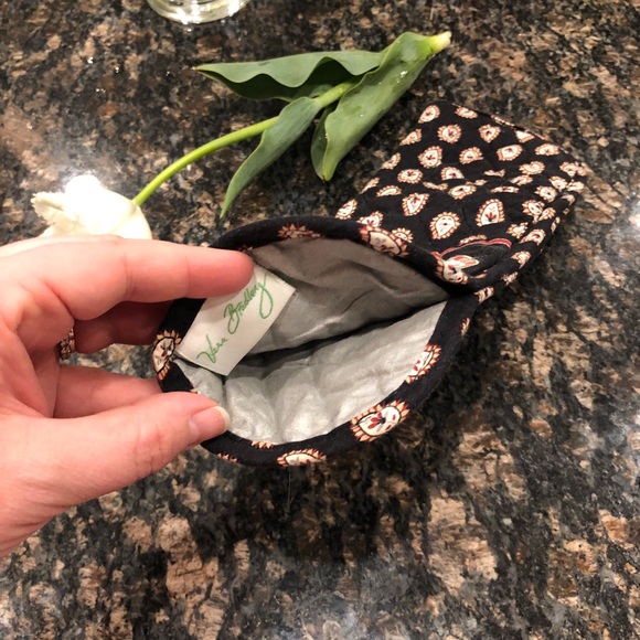 {V e r a B r a d l e y} Large Straightener Pouch - Picture 2 of 2